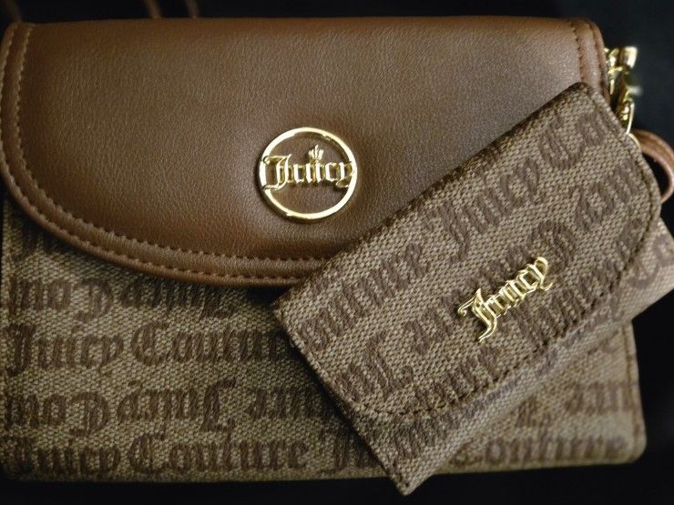 Juicy COUTURE Handbag And Coin Purse