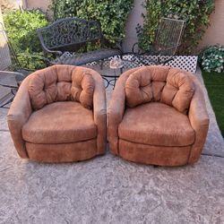 Swivel Barrel Chairs 