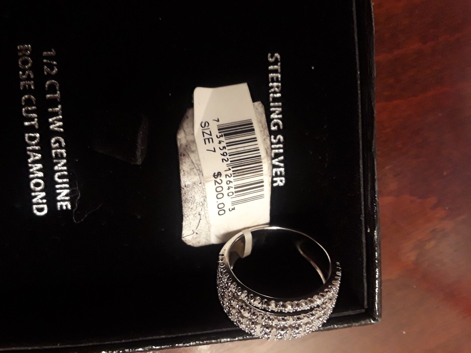 Silver diamond ring brand new never used size 7
