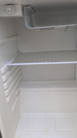 Mini Fridge with Freezer Compartment