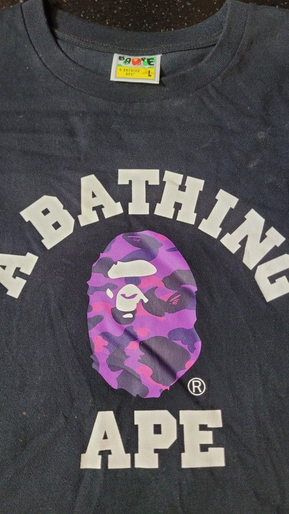 Bape T-shirt Large