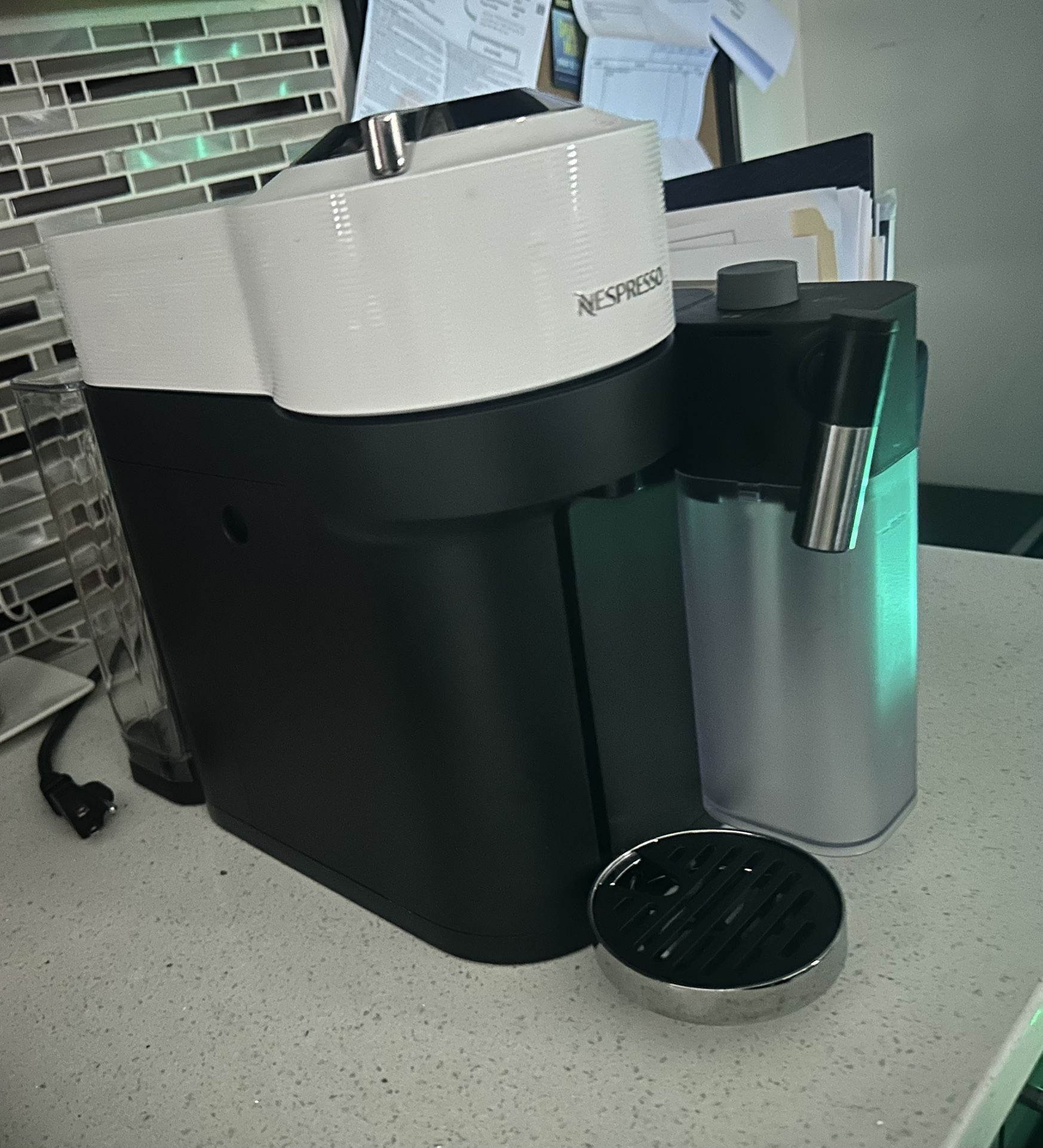 Nespresso Vertuo Lattisimo