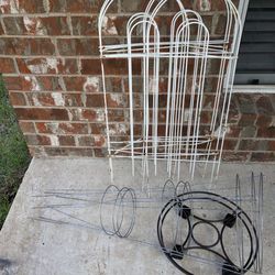 Garden Decorative Fence, Pot Stand On Wheels, Tomato Cages 