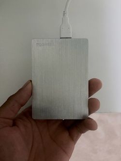 500gb Toshiba Portable External Hard Drive