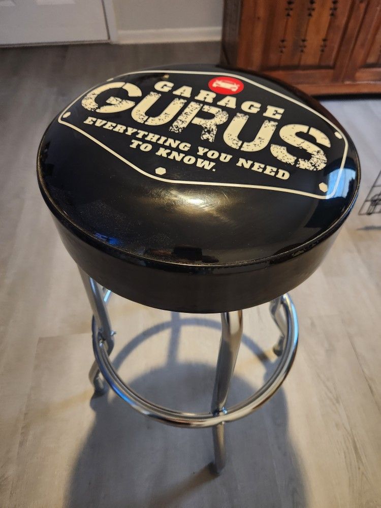 2 Garage Gurus Stools! New!!