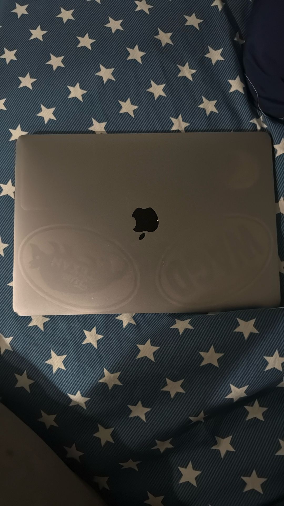MacBook 2019