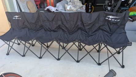 Expanding chair for 6