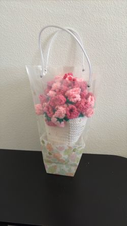 Crochet Flowers Bouquet Blanket, Handmade Flowers Blanket Soft and Lightweight Rose Bouquet Knitted Throw Gifts for Home Decor Mother's Day pink  Lily