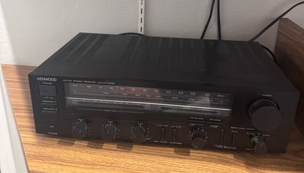 Kenwood KR-920B AM/FM Stereo Receiver