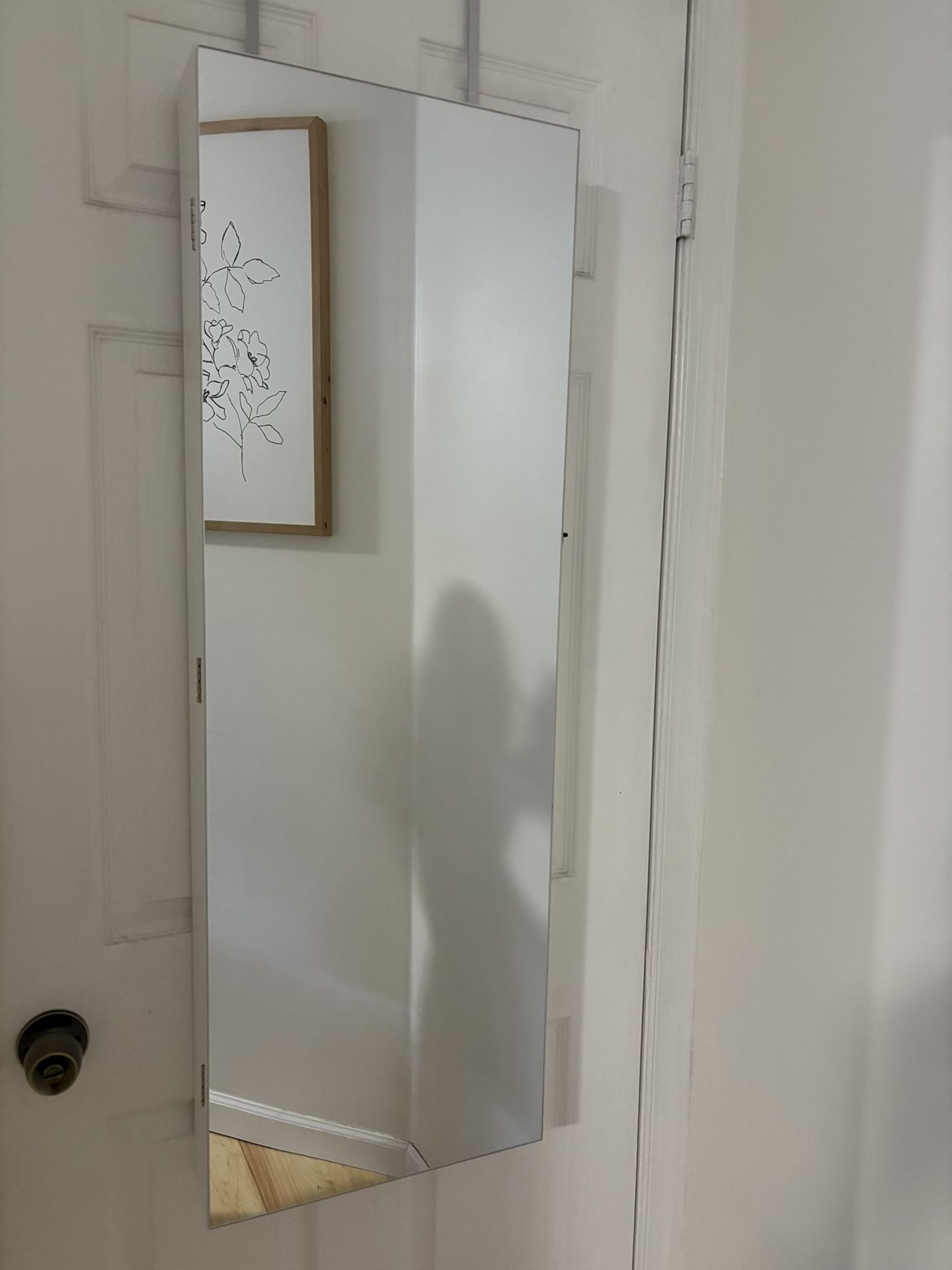 Over The Door Jewelery Cabinet Mirror