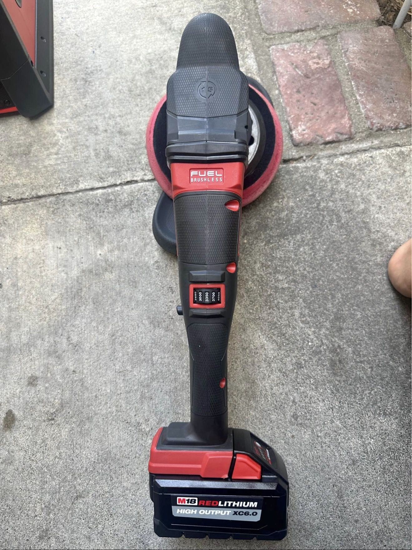 Milwaukee 2684-20 M18 15mm Random DA Polisher