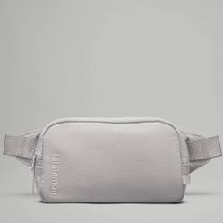 Lululemon Mini Belt Bag 