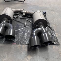 2018+ Gt Roush Rear Mufflers