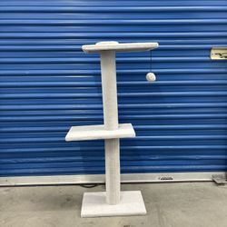 Cat Tree With Adjustable Lengths 