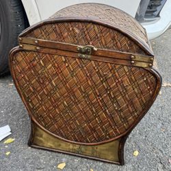 Vintage Looped Craft Curved Rattan Decor Box with Clasp