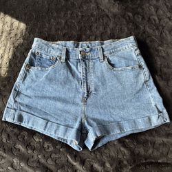 Levi's Shorts 