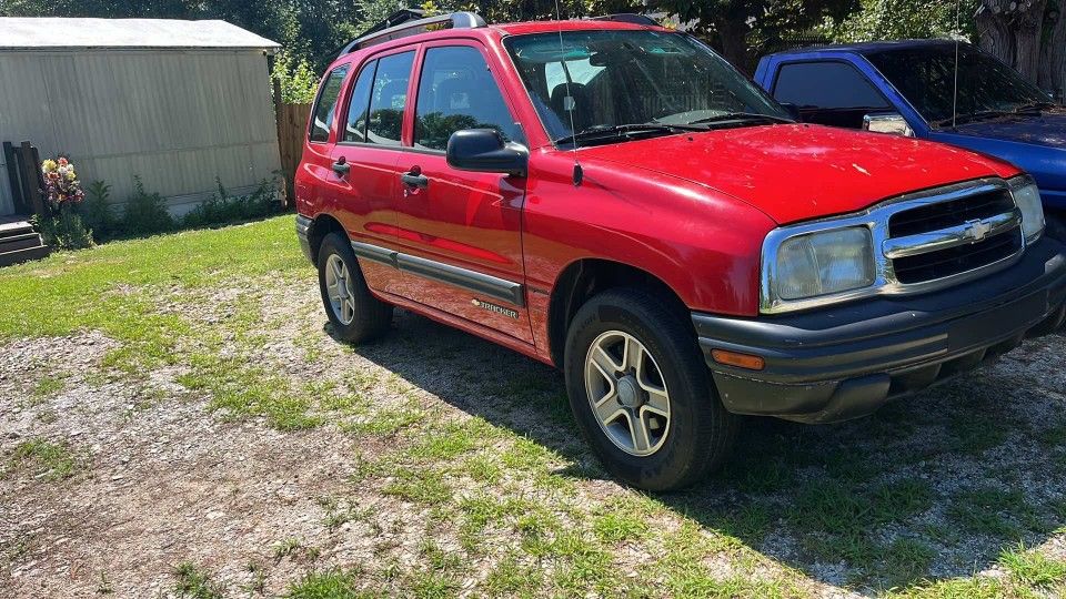 2003 Chevrolet Tracker