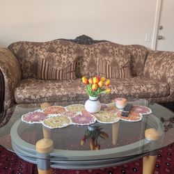 2 Couch - Very Good Condition 