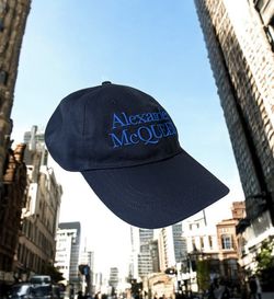 Alexander McQueen logo-embroidered baseball Hat