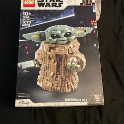 Lego Baby Yoda