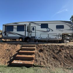 2018 Jayco Northpoint Fifth Wheel Trailer