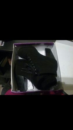 Size 9 women heels