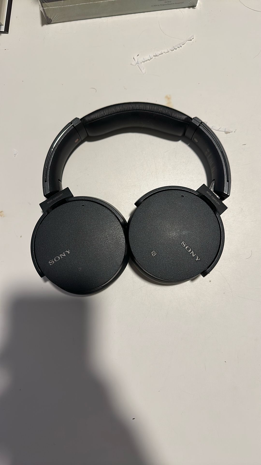 SONY wireless noise canceling headphone Bluetooth MDR XB950N1 SONY