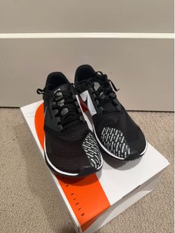 Black/Metallic Silver Nike Zoom Rival Waffle 6, Size 10 M