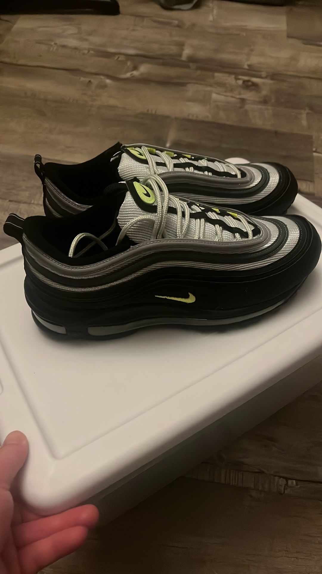 Brand New No Box Nike Air Max 97  Nike Icons 250$ Firm