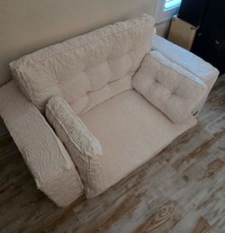 CHILDRENS LOVE SEAT