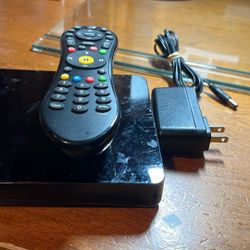TiVo Mini VOX 4K UHD TCDA95000 HDMI With Remote & Power Cord