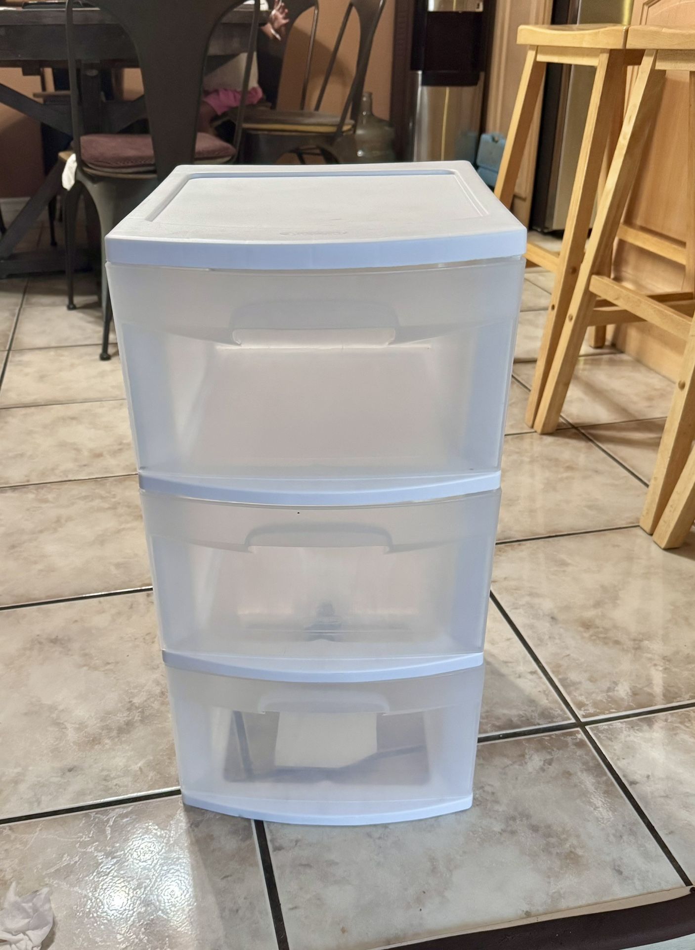 Sterilite- Plastic 3 Drawer Storage