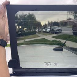 2018  f250 electric slider middle window only and motor 