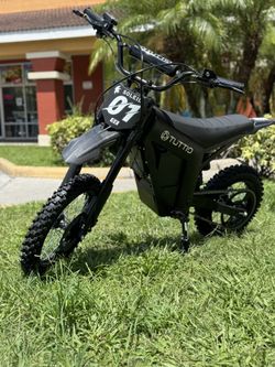Tuttio Electric Dirt Bike se 40mph - 40 Range 