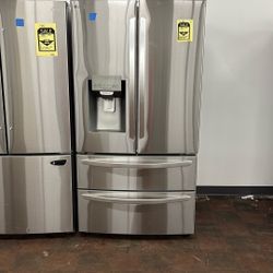 LG  LMXS28626 Stainless 27.8 Cu. Ft.