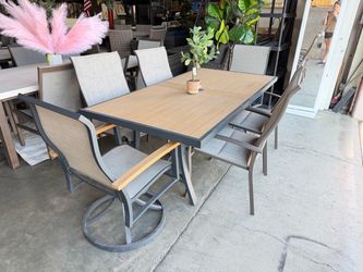 Sunvilla Wills 6 piece Patio Set from Costco