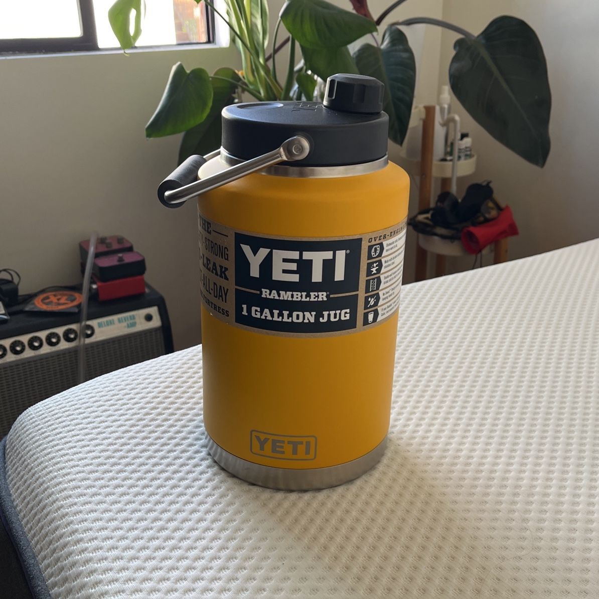 YETI Rambler Bottle Straw Cap brand new Genuine Yeti. for Sale in  Providence, RI - OfferUp