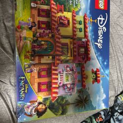 Lego, Disney Encanto