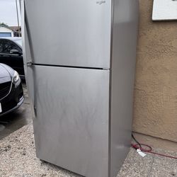 Whirlpool stainless steel refrigerator