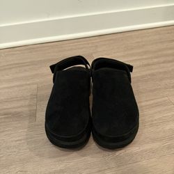 UGG Black Platform Clogs / Slippers (Adjustable Strap) 