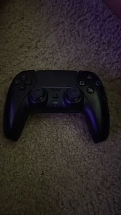 PS5 controller
