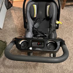 Graco Stroller, Car seat and 2 Bases