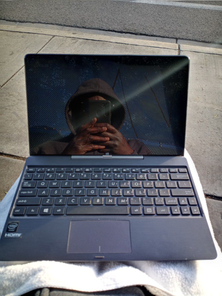 Asus t100t notebook pc $175