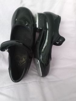 Child's tap shoes