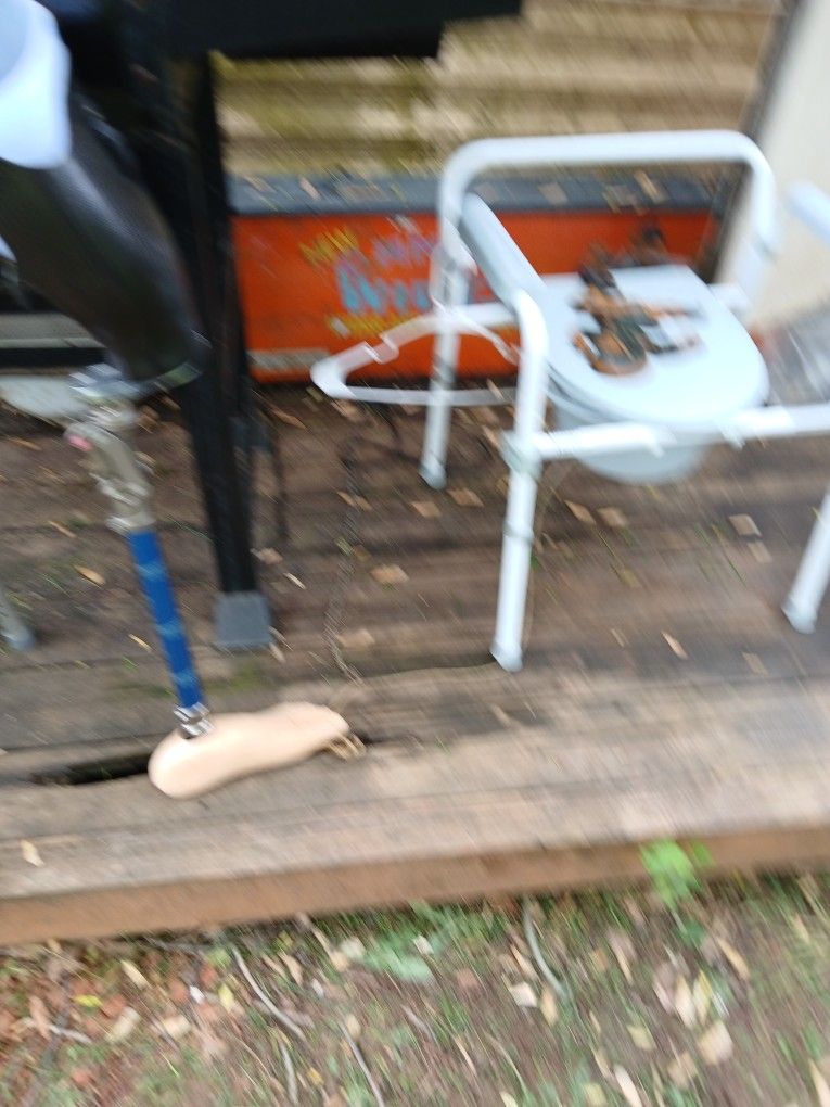 used prosthetic leg