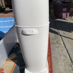 Contenedor Para Depositar Pamper  Sucios 