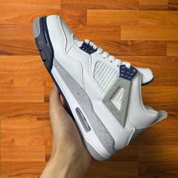 Air Jordan 4’s 