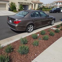 2004 BMW 525I