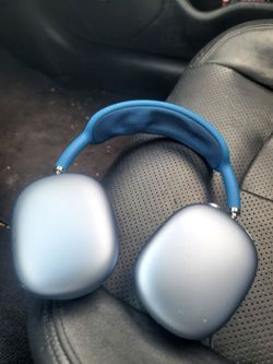 Apple AirPods Max Headphones Sky Blue