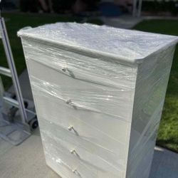 New Dresser 5 Drawer
